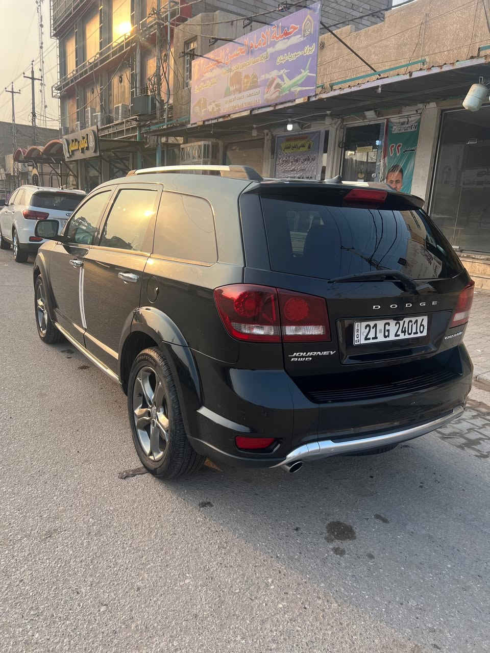 جورني ٢٠١٧ رقم سليمانيه  انكليزي مكينه ٣٦٠٠ قبل اسبوع مبدل مكينه حاويه جديده تخم تاير حداديه كامله السياره جاملغ او بنيد حادث امريكا السعر ١٤٥ او بيه مجال بصيط 
عنوان نجف 
 ***********
