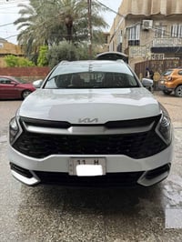 للبيع فقط سبورتج 2022 خليجي  محرك 2.0 دوش موصفات عاديه سويج حساسات كام...