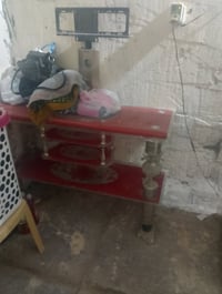ميز • للبيع • ١٠ قطع