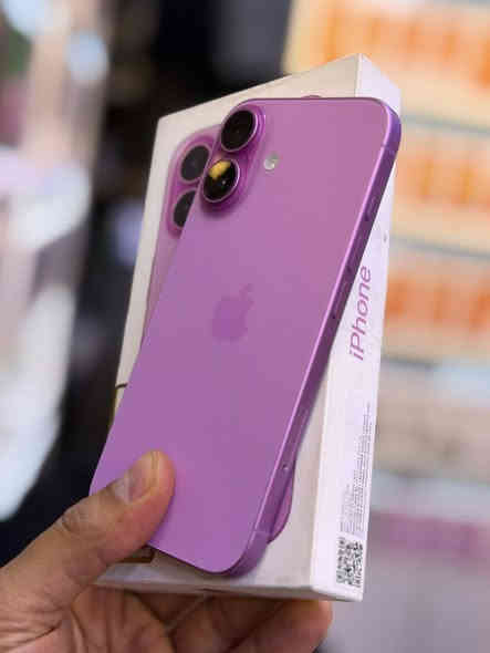 ايفون 16 ضمان وكاله ماستر شرق اوسط اصلي  
ذاكره 256 بطاريه 100 جهاز مشحون 3 مرات فقط نضافه حاله حال جديد 
كئنما هسه فاتحه داخل ضمان وكاله
مع ضمان من مركز سبوع وين ميعجبك افحص 
ملحقات كامله السعر 975 الف اقوى سعر 
العنوان بغداد البياع شارع عشرين 
هاتف ***********📞📞
هاتف ***********📞📞
