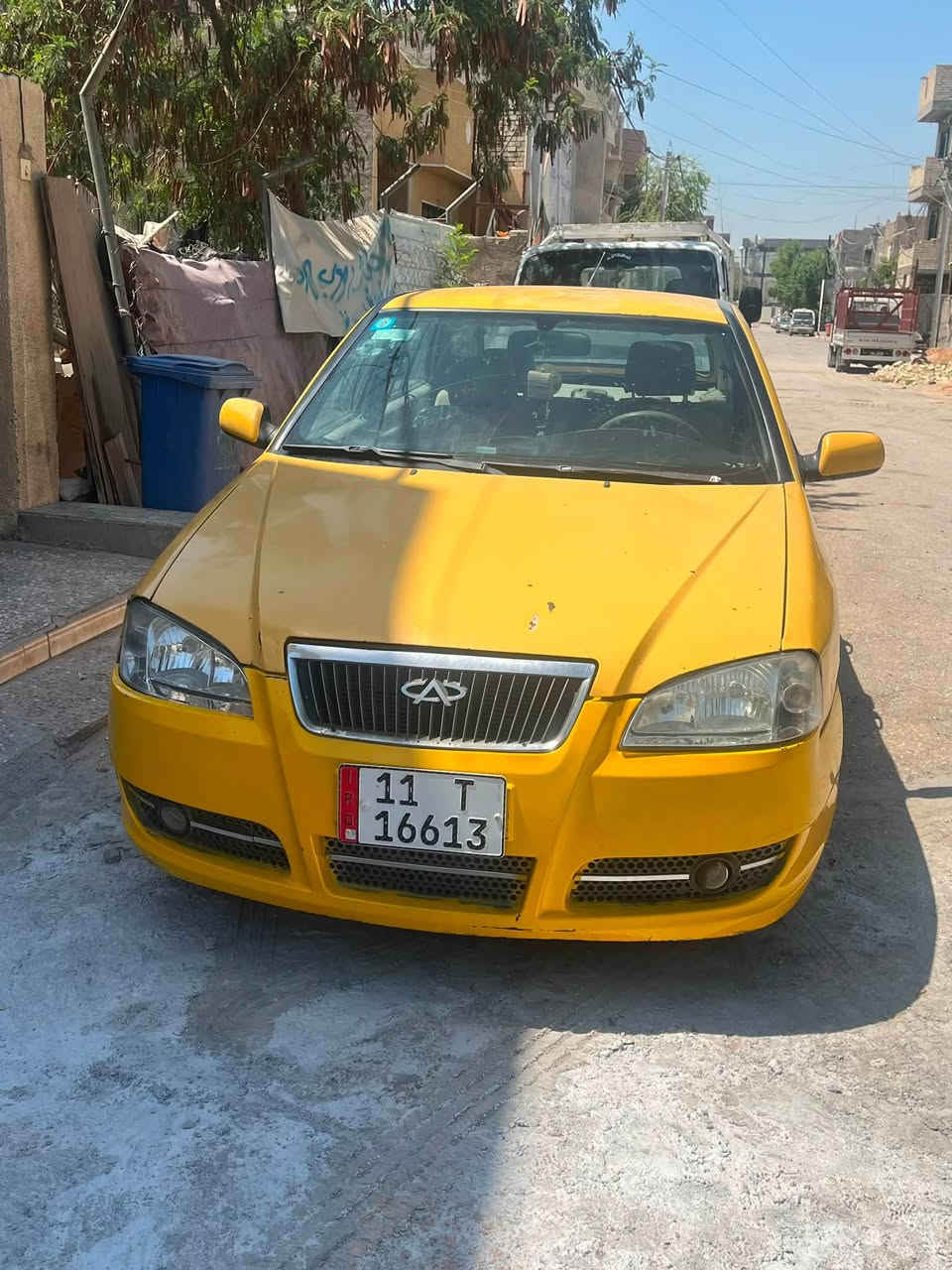 شيري كوين ١١  رقم  بغداد انكليزي الجديد مكينه بلاديه  بدون صرف مصفره هيئه وغرامات  موقع السياره بالدوره سعرها ٢٥ ورقه وبيها مجال رقم التواصل :***********

