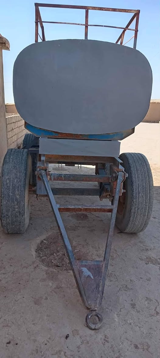 مقطوره للبيع ***********
