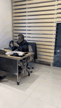 د. عمر سماك برهان الدين
اخصائي جراحة العظام وامراض المفاصل والكسور 
لعلاج الحالات :
1. آلام أسفل الظهر
2. آلام الرقبة
3. ما بعد الجلطات الدماغية (إعادة تأهيل)
4. خشونة الركبة
5. إصابات الحبل الشوكي
6. التهاب العصب الوركي (عرق النسا)
7. الشلل الدماغي عند الأطفال
8. ما بعد الكسور والجبس
9. الانزلاق الغضروفي
10. تيبس المفاصل وضعف العضلات
11. خلع المفاصل
12. تمزق الأربطة (مثل الرباط الصليبي)
13. التهاب المفاصل
14. التواء الكاحل
15. إصابات الكتف 
16. آلام الرقبة والعمود الفقري

أوقات الدوام 
من السبت الى الخميس
من الساعة 4 عصرآ  الى الساعة 8 ليلآ 

العنوان : بغداد/ سبع ابكار/ مجمع العبدالله الطبي /
مقابل مندي البلام 
 رقم الحجز واتساب/ ***********
