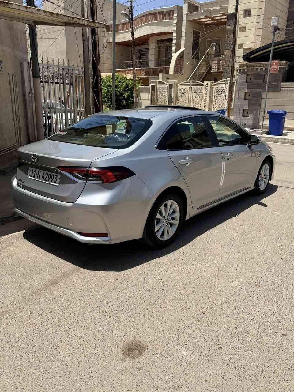 السلام عليكم
كورلا 2023 ضمان شركة ساز (SAS)
رقم (بغداد) بأسمي 
محرك بانزين فقط 2000
فول موصفات عدا البصمة
ماشية 46
السعر 169
 مكاني بغداد الغزالية 
***********
