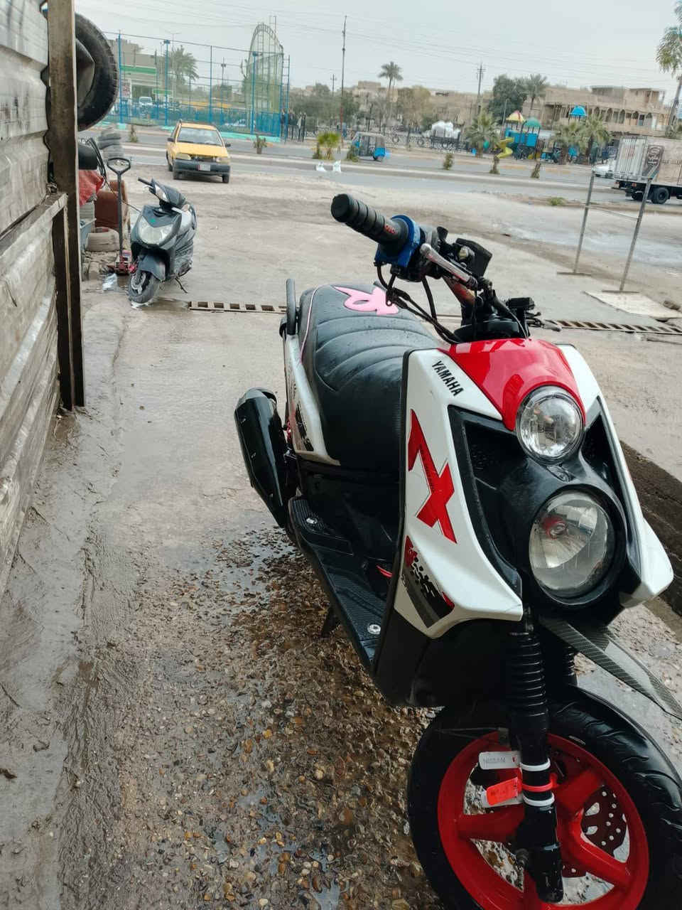 دراجه جبلي للبيع مكينه بجيس جانت 58ورجعته بلاد جبتله مكينه مال رمبه والقديمه موجوده كهرباءيات شغاله شلعه معدل تشك الكاع بيه تزويد مال رمبه بلادي سعره 950 وبيه مجال للشراي مكان مدينه صدر قطاع 78 رقمي ***********
