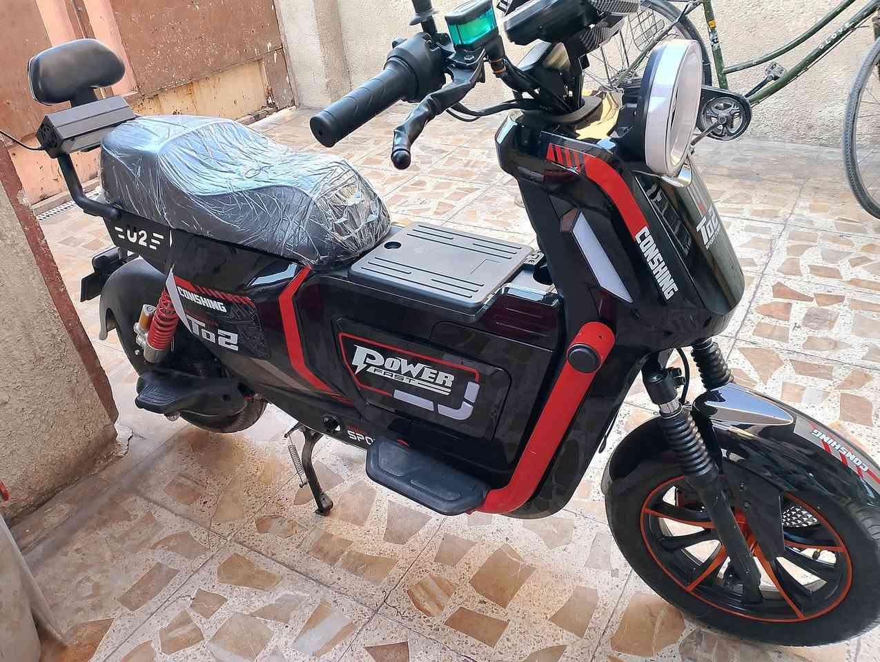 سلام عليكم دراجة شحن موديل 26 /5بطاريات 25Aفعلي فول مواصفات ملف 2000 نضام تبريد  السعر/750بيهة مجال والدراجة تاخذهة عل فحص اي نقص مابيهة  المكان بغداد الزعفرانية/***********
