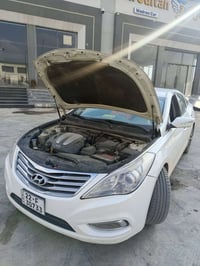 مراوس فقققطط!!! هونداي ازيرا  موديل 2013 لون ابيض  محرك : 6v  رقم اربي...