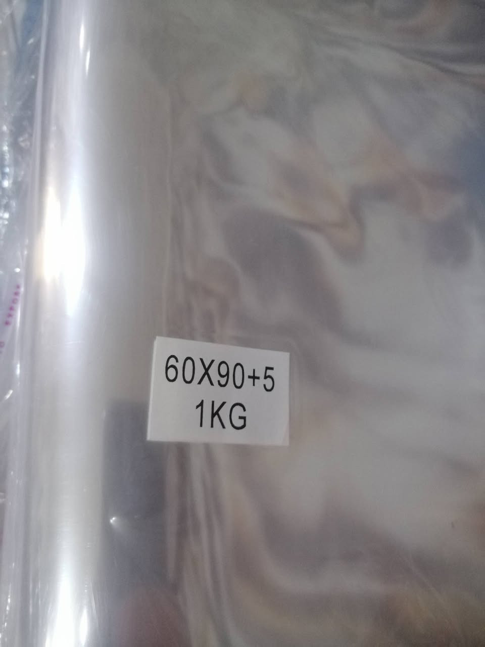 أكياس تغليف لاصق شفاف قياس 60×90  العدد تقريبآ 100 قطعه


**إذا كنت صاحب هذا الإعلان وتريد حذفه لأي سبب، رجاءا أرسل رسالة إلى الدعم الفني**