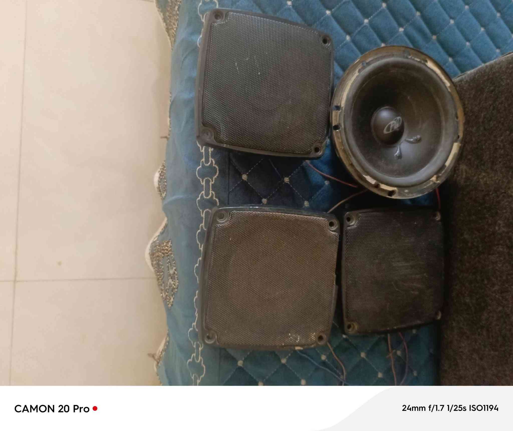 دمام مال تكتك 4سماعات
كابريتر مال تكتك جديد مسجل جديد  مبرده صغيره 
سعر 90وبين مجال 
*********** ولي وتساب
