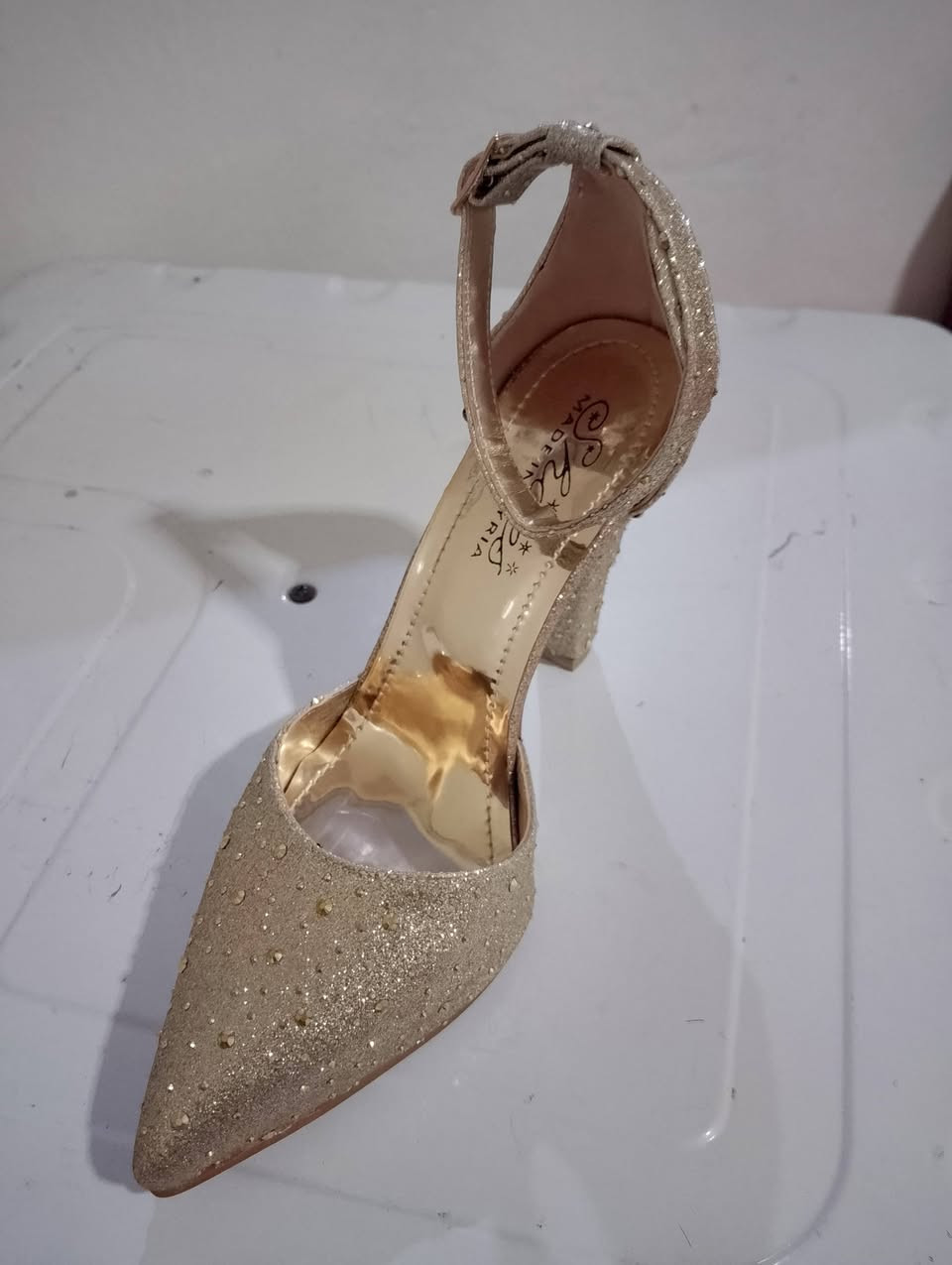 https://whatsapp.com/channel/0029Vb7mkQWIHphAZhWvEh1f
احذاية الامير لصنع وتجار احذاية


**إذا كنت صاحب هذا الإعلان وتريد حذفه لأي سبب، رجاءا أرسل رسالة إلى الدعم الفني**