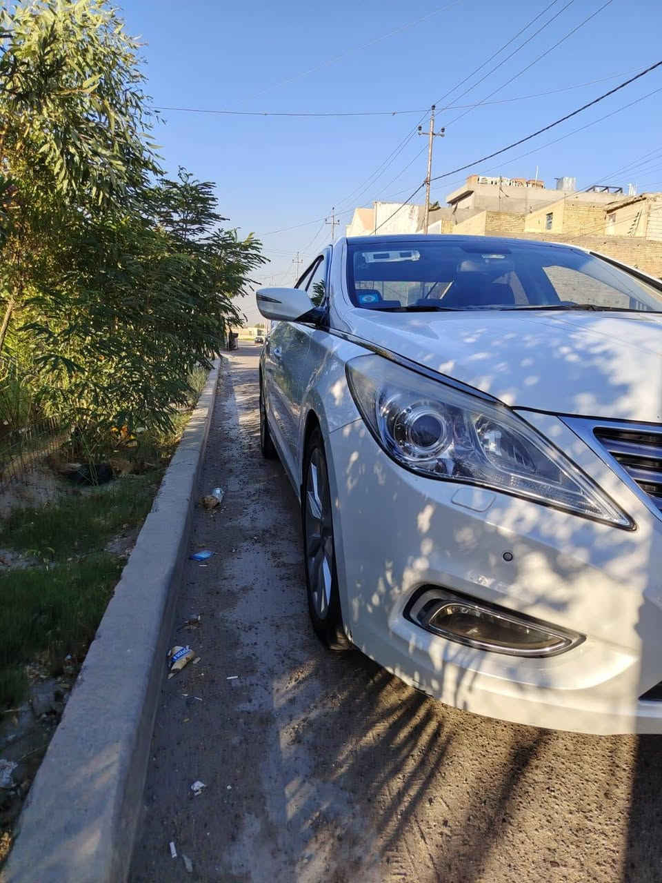 ازيرا 2015 خليجي استلام الشركة العامة كتلوك الشركة موجود بيه ماشيه 77الف كيلو فقط فول موصفات كير مكينه تبريد كله على وضع الشركة كلشي ما مفتوح بيه رايده 138 وبيه مجال حك الجيه فقط *********** واتس اب مكاني بغداد البياع
