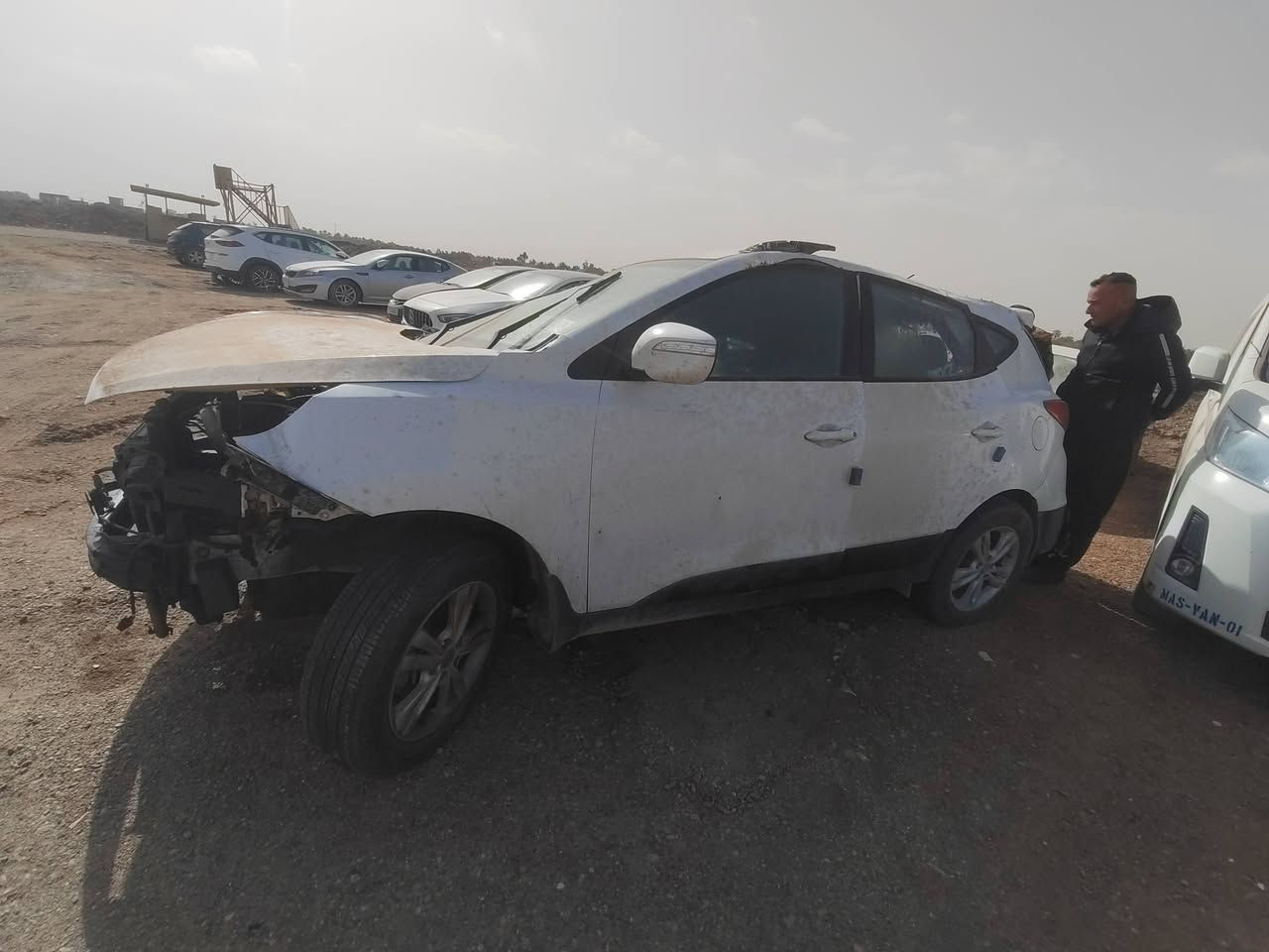 سلام عليكم توسان موديل ٢٠١٣ مكلوبه رقم بابل سياره عله ضربتها ابيع ٧٥ او بيه مجال ***********
