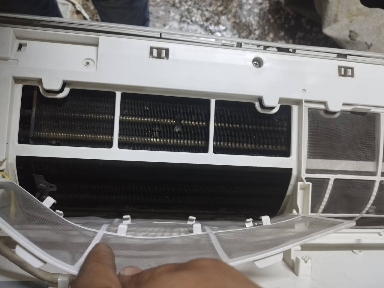 السلام عليكم سبلت واحد طن للبيع مستخدم يشتغل سعر 225 عنواني بغداد الزعفرانيه رقمي ***********
