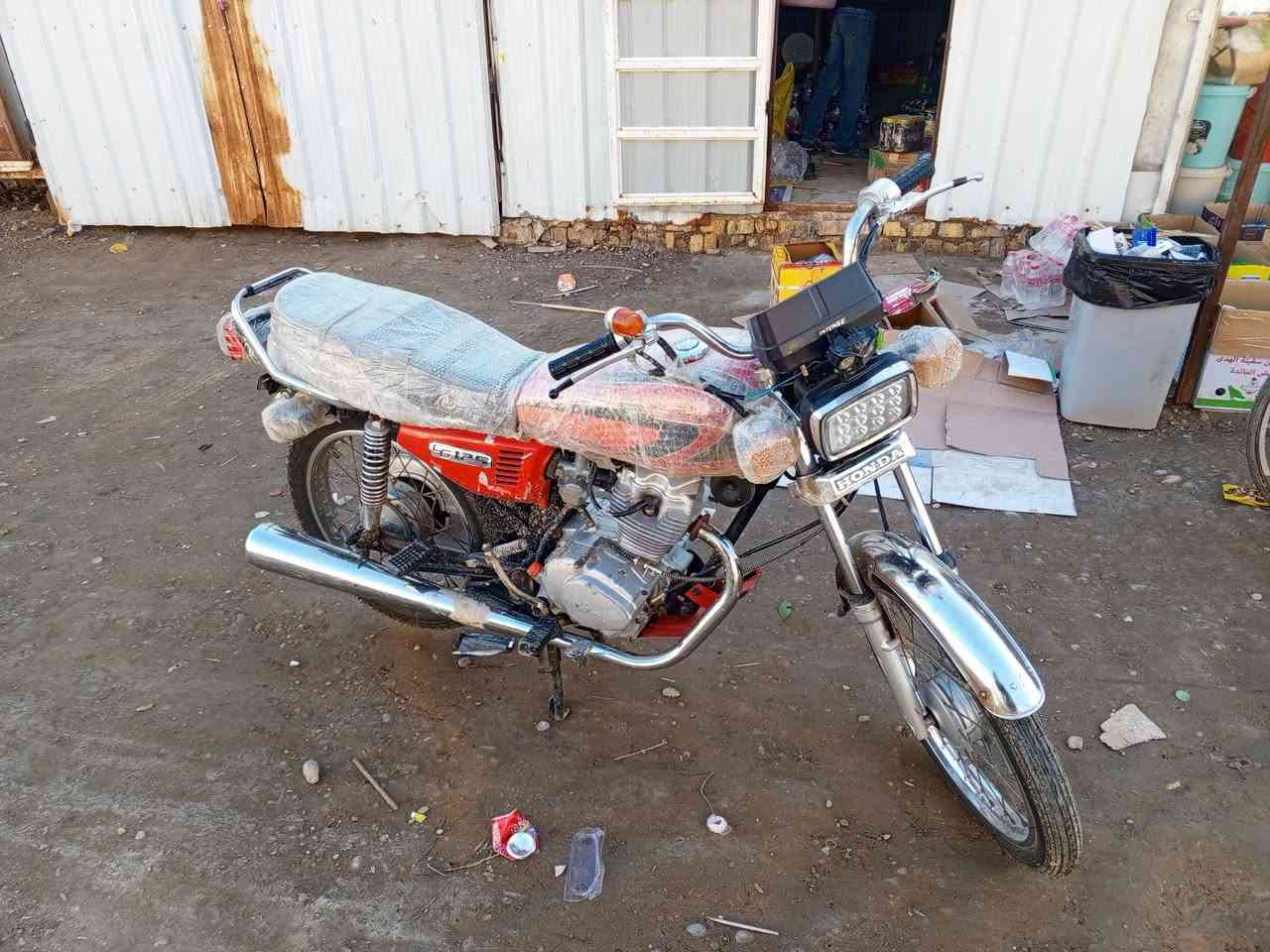 السلام عليكم دراجة نامة بدون السعر 600 وبيها مجال
الاتصال - واتساب ‏‪***********‬‏
