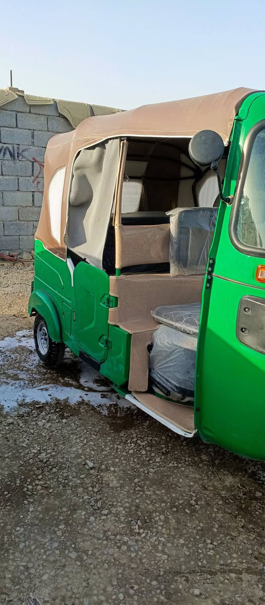 تكتك لبيع كفال عام كشر مكين 22 دخل 23  بسمي مداور ثاني يوم 0783 378 0929شراي نتصل
