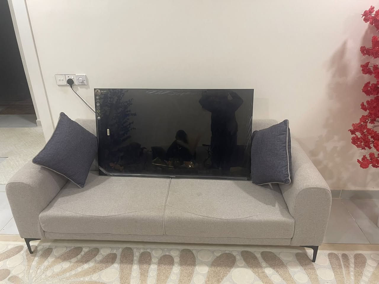 السلام عليكم تخم تركي للبيع ٨ مقاعد اخو الجديد  نظافه فووول وتكمه أريده ب٥٠٠ وبيه مجال


**إذا كنت صاحب هذا الإعلان وتريد حذفه لأي سبب، رجاءا أرسل رسالة إلى الدعم الفني**