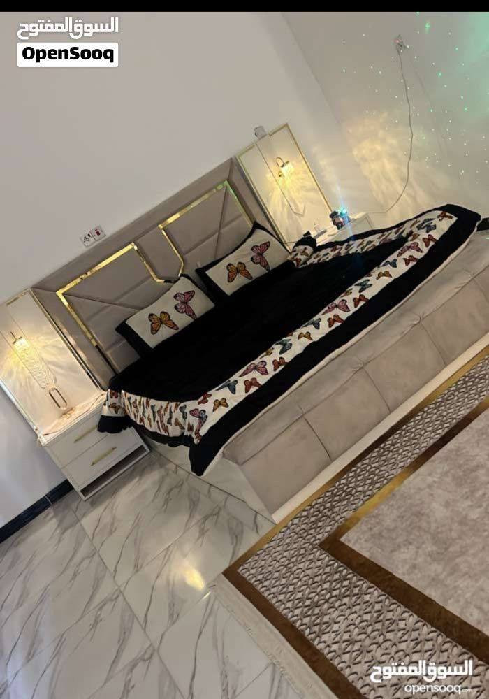 غرفه تركي 10 قطع نظيفه بيهة اضرار بسيطه كلش سعرهة مناسب مستعجل ع البيع 650 وبيهة مجال 
المكان القبله خلف الطب العدلي 
***********
