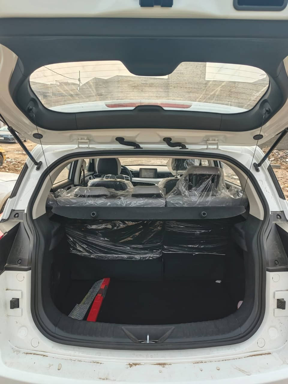 بايك x35
ويل كب نيكل
بصمه
لد امامي زينون
شاشه 
كامره مقعره
جنطه ميكانيكي
فتحه 
كشن تبريد
كشن جلد
سايد بريك كهربائي
محرك وكير ياباني لانسر مسيوبيشي
للتواصل

0783 405 2266
***********
