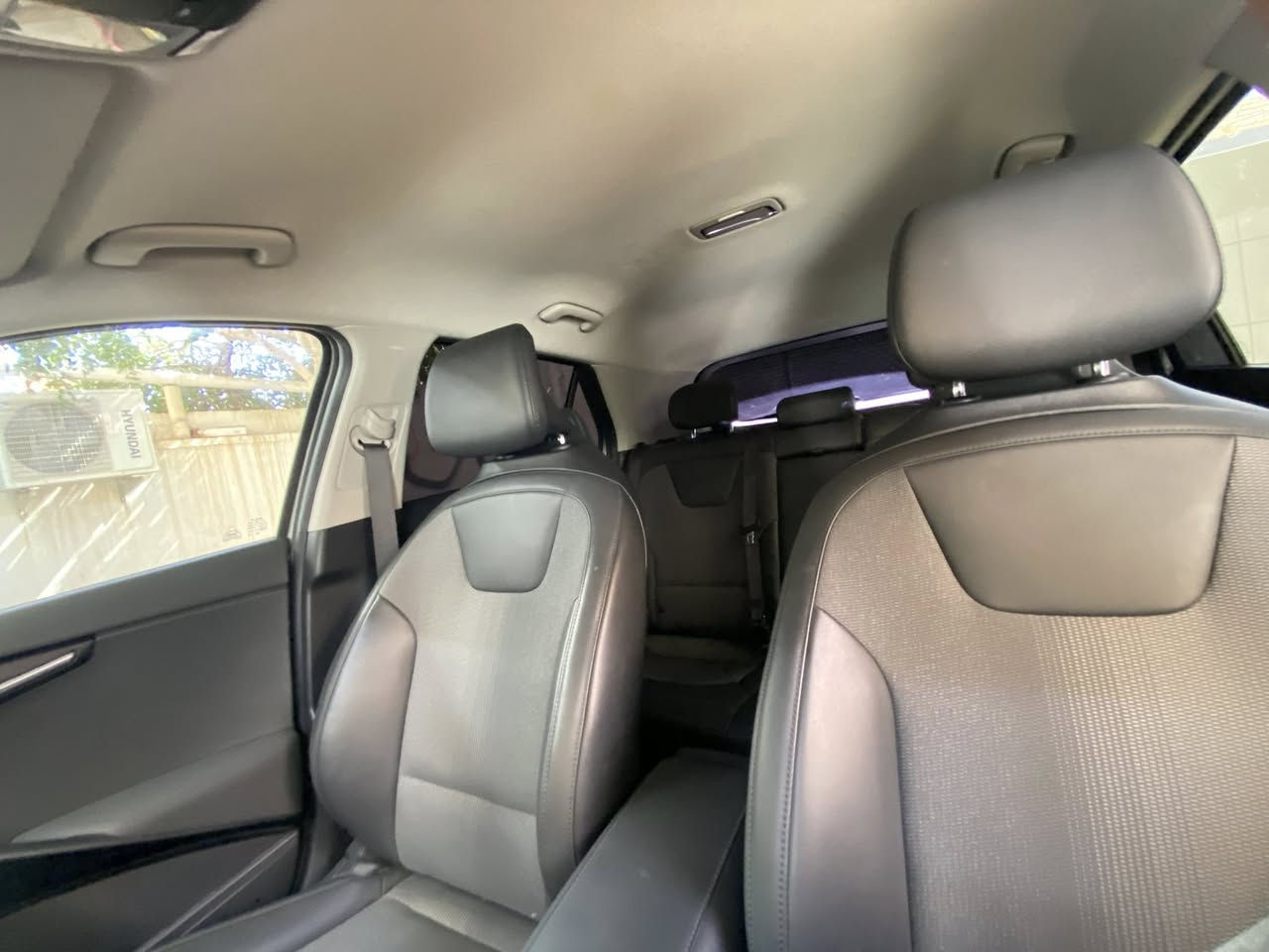 كيا نيرو هايبرد 2024 – نظافة عالية جداً بحالة الوكالة
‏هايبرد اقتصادية جداً

‏تفويلة تكطع تقريباً 850 كم

‏ماشة 5,000 ميل فقط

‏اللون رصاصي غامق

‏الضرر مثل ماموضح بدون دواخل 

‏

‏اهم المواصفات:

‏دخول ذكي + ترحيب

‏وضعيات قيادة: Eco / Sport

‏بصمة أبواب + تشغيل عن بعد

‏بطارية ليثيوم + بصمتين

‏هندبريك كهربائي بصمة

‏إشارات بالمرايا

‏شاشة كبيرة + كاميرا خلفية دوارة

‏ستيرن متحرك + شفتات

‏تحكم ستيرن جهتين

‏تبريد منفصل + تحكم من الشاشة + نظام تنقية هواء

‏كراسي تدفئة + كرسي كهرباء

‏Auto Hold

‏رادار أمامي/جانبي/خلفي

‏مانع تصادم + محدد مسار + تصحيح مسار

‏مثبت سرعة + مانع انزلاق

‏كشنات جلد ومخمل

‏مرايا رادار + نقطة عمياء

‏شحن وايرلس + شحن داخل الكشنات

‏شاشة أعطال + عداد ديجيتال

‏إنارة أمامية وخلفية LED + كشافات

‏إنارة تلقائية Auto

‏نظام صوت Harmon Kardon

‏أوامر صوتية + GPS + نافيجيشن

‏حساس إنارة – مطر – إنفاق – ضغط هواء الإطارات

‏تبريد قطعتين + قيادة ذاتية بالطريق

‏كندشن مركزي + USB + Type-C + حاملات أكواب

‏إنارة داخلية متغيرة بالدشبول + موسيقى ترحيبية 

‏أوتو لايت نهاري 

للتواصل / ***********‏
