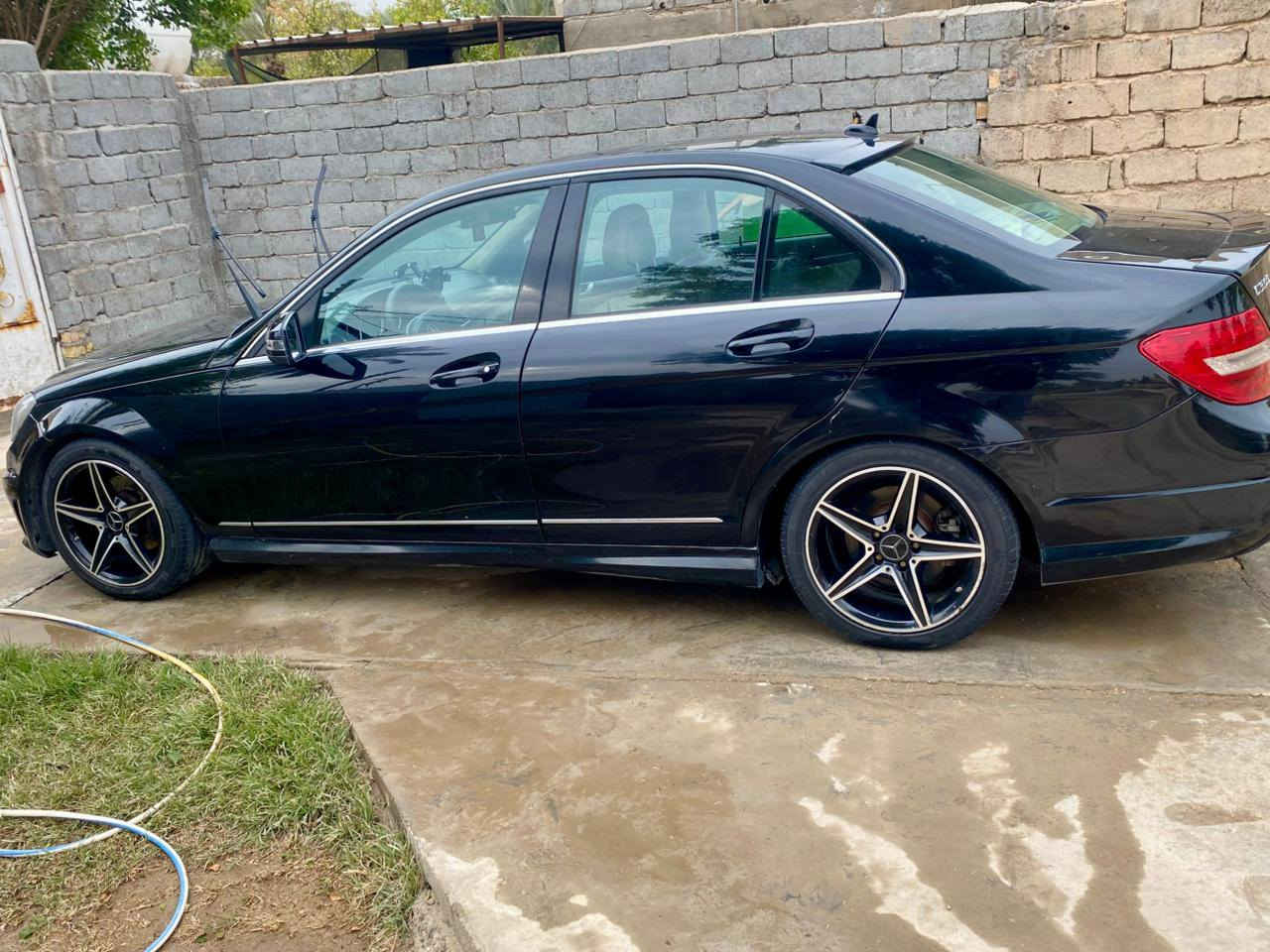 للبيع مرسيدس C300 موديل 2012 وارد أمريكي
🔹 المحرك: 6 سلندر 300

رقم بغداد بسمنه بيه 3 قطع فقط مواصفات معروفه فتحه بل سقف   تبريد تدفئه كله كفاله مكاني بابل  السعر 125 وبيه مجال  ***********
