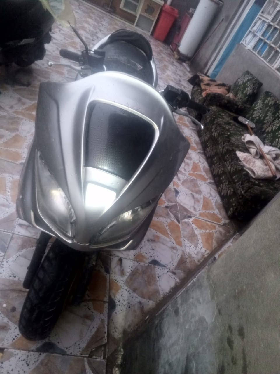 سلام عليكم فورزة 0/8  الحساسات كلها شغالة باتري جديد مكينة  مفتوح وعوزها ترتيبات بسيطة مكاني كوت


**إذا كنت صاحب هذا الإعلان وتريد حذفه لأي سبب، رجاءا أرسل رسالة إلى الدعم الفني**