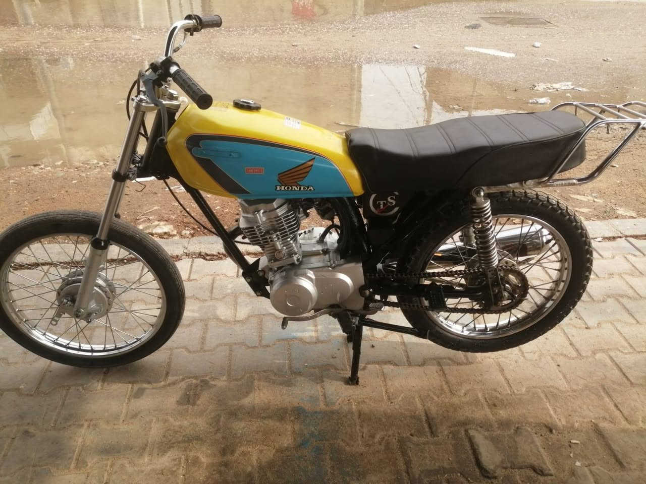 السلام عليكم دراجه نامه  تعمير 2025 دراجه جديده السعر 400 قفل قفل قفل مكاني بصره هذا*********** رقمي بواتساب
