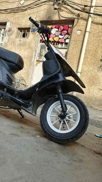 سلام عليكم دراجه ماكس عدله للبيع دراجه بوشه 55 مشيفه دراجه لا تنقيص لا تبخير لا نضوح بيها ويلات مشيف ودبل خلفي رياضي ار جي اس وكلج خلفي رياضي دبليو اف  بنزات بريك جدد بريك طخه دراجه سلف وهندر وقايش جلاتين وكشن رياضي 4 ولفات يدات سليتر رياضي تايرات جدد نقشه فول صالنصه fm مو بلاديه وبيها حمالات دراجه كامله من حيث كلشي شغل واطلع حته دهن جديد وايشي اني بل خدمه رقمي *********** واتساب فقط مكاني الجعيفر قرب مركز شرطه الجعيفر سعر 380 مجال حك الجيه حبايب
