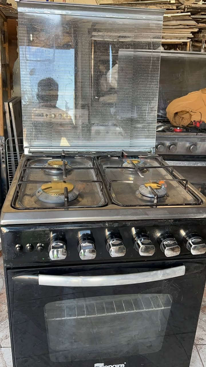 طباخ فرش مصري كله شغال مستعمل قليل بيع اومراوس 
***********واتساب فقط النجف, العراق
