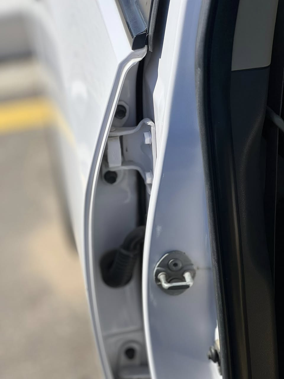 السلام عليكم النترا مقدسه ٢٠١١خليجي السياره مكفويل ما عده الباب بي بارد مبين بل صور مكلف بل نشر لتواصل ويا راعي السياره ***********
