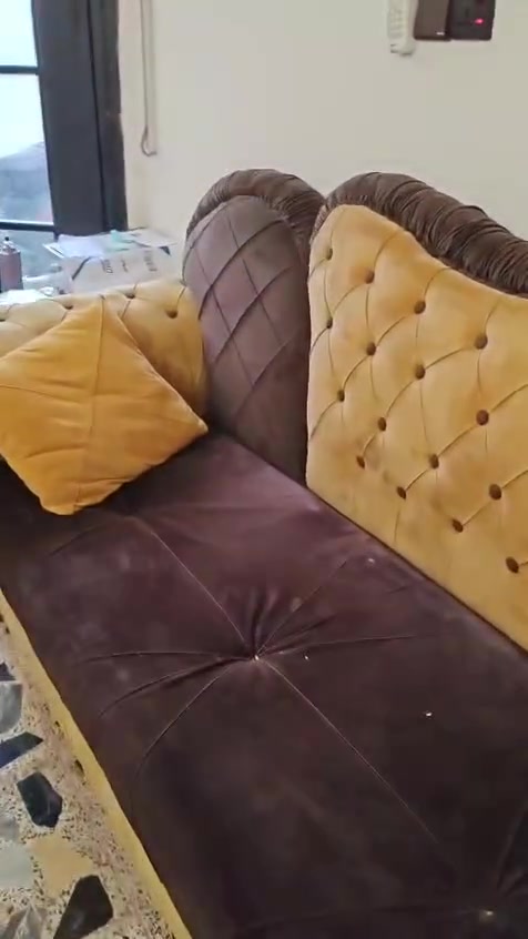 تخم  نضيف للبيع   المكان ازعفرانيه قريب  على الشارعين


**إذا كنت صاحب هذا الإعلان وتريد حذفه لأي سبب، رجاءا أرسل رسالة إلى الدعم الفني**