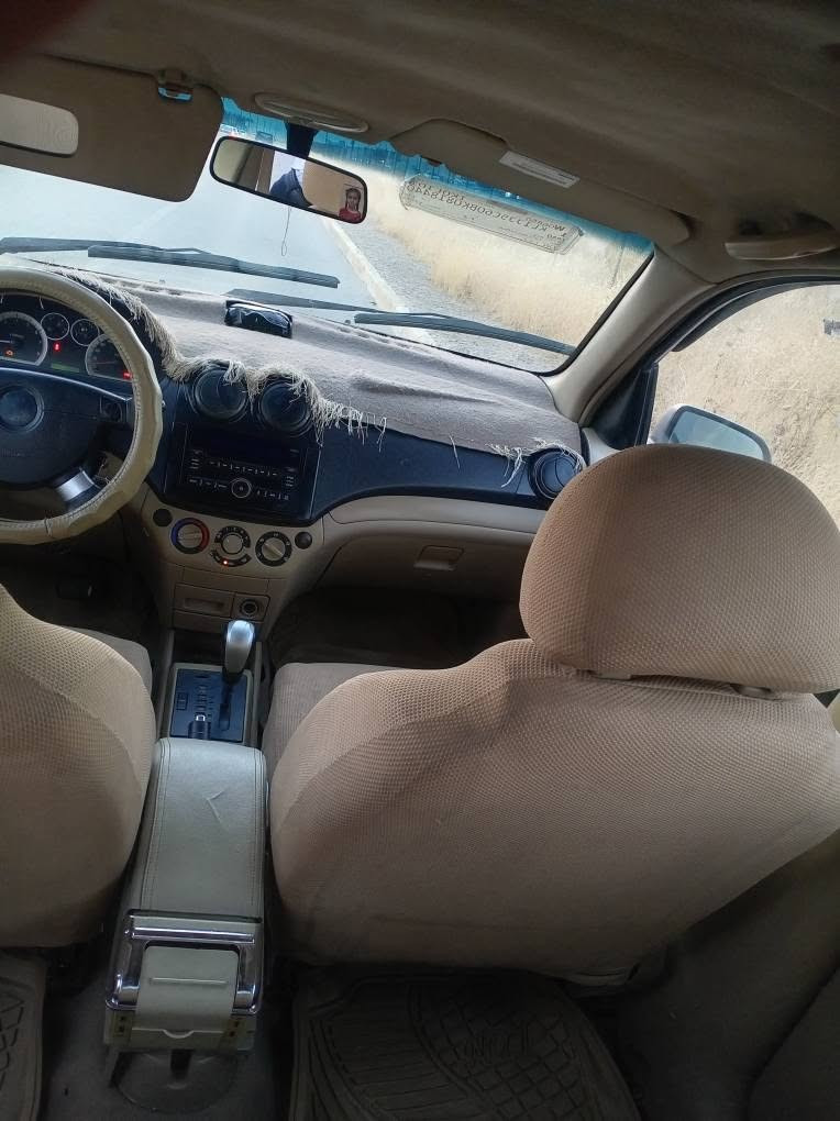 ئەڤیۆ2007بۆفرۆشتن گێڕتۆماتیک حیزام بۆیاغ گێڕوومەکینەوتەبرید تەقەوڕەقە هەمووی بەشەرت تەنها جەمپێکی خەفیفی پێشی هەیە نرخ52مجالێکی زۆرکەم *********** أربيل, العراق
