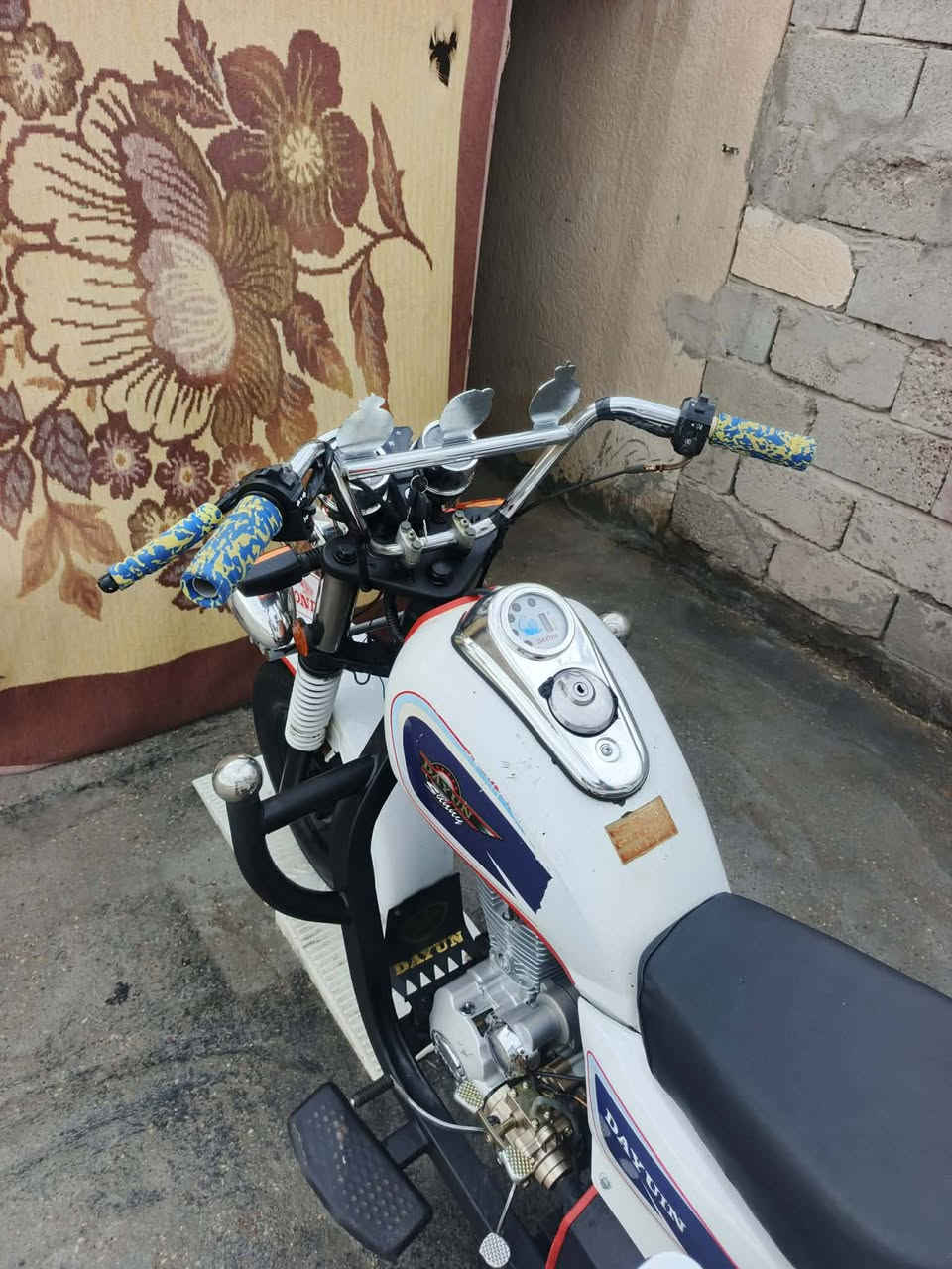 ستوتة دايون موديل16 أوراق أصولي محرك برغي مامفتوح بي كهربائيات كلها شغاله نگرة سلف شاصي مكفول من الفطر واللحيم (قضاء المدينه) ***********
