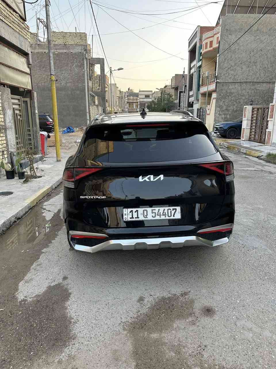 سلام عليكم للبيع فقط  مديل 23 فول مواصفات  حادث باب خلف السايق ونص الچاملغ الخلفي    السعر 21  مكاني بغداد حي الجهاد  *********** بي واتساب
