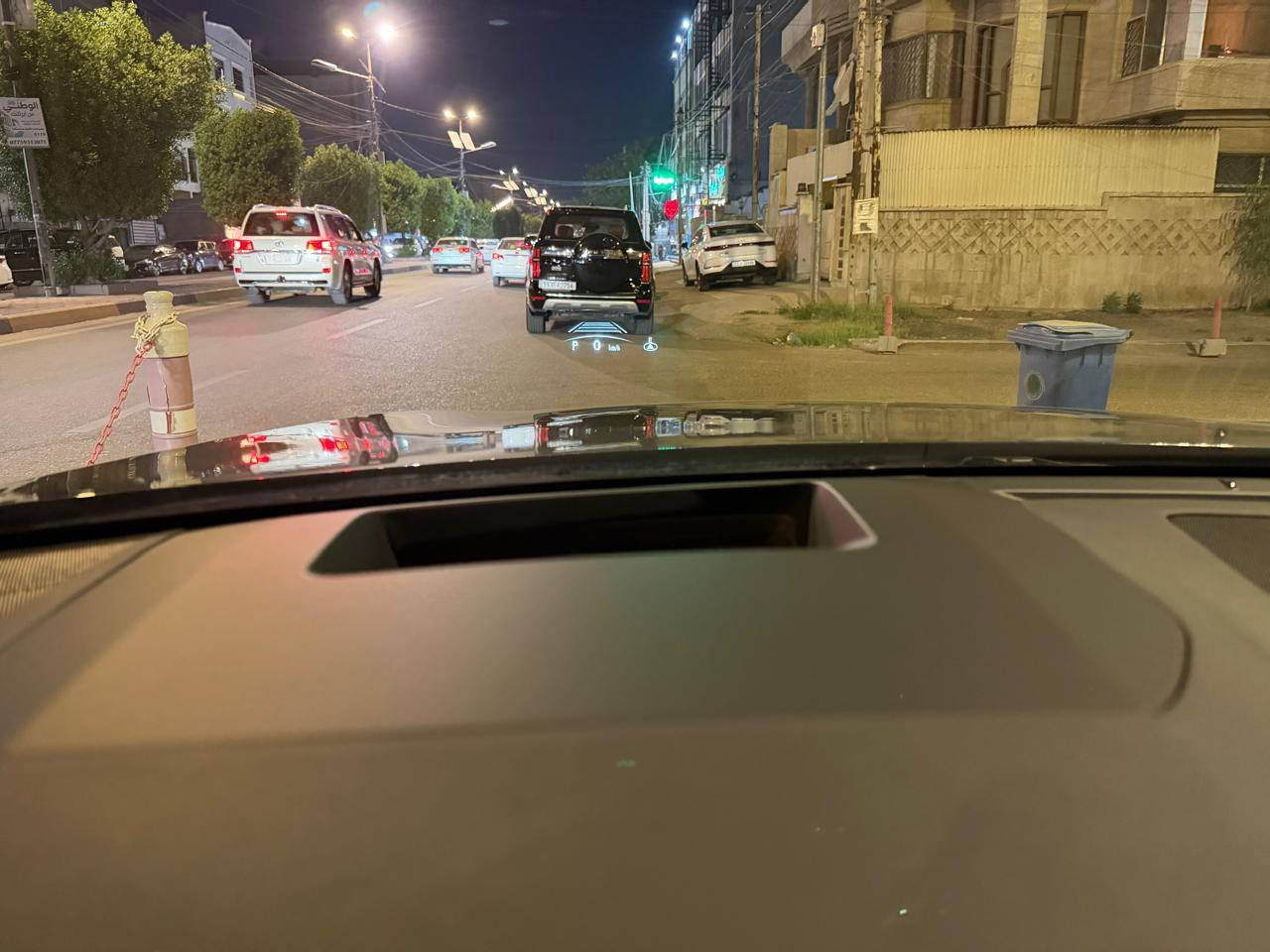 Lexus Rx 350H 2024
* محرك: 2.5 لتر – 4 سلندر + محركات كهربائية
* النظام: Hybrid Lexus System
* القوة الإجمالية: ≈ 246 حصان
* ناقل الحركة: E-CVT
* نظام الدفع: AWD (دفع رباعي إلكتروني)
* نظام Lexus Safety System
* فرامل طوارئ تلقائية
* رادار أمامي
* Lane Assist (المحافظة على المسار)
* نظام الاصطفاف الذاتي
* Blind Spot Monitoring
* كاميرا 360°
* حساسات أمامية وخلفية
* شاشة وسطية: 14 إنش
* Apple CarPlay + Android Auto
* مقاعد جلد
* تبريد + تدفئة
* تشغيل بصمة + تشغيل عن بعد 
* شاحن لاسلكي
* نظام صوتي 
* ⁠انارة محيطية متغيرة 
* لون: أسود (BA BLACK)
* إضاءة LED كاملة
* ويل 19 
* مرايا كهربائية + طي أوتوماتيكي
* سقف سلايد
* دخول ذكي لكافة الابواب مع فتح وغلق الباب الخلفي بحساس القدم.
* سقف كنتارة
* ممشى السيارة 11 الف كم 
* حادث السيارة الجاملغ الخلفي الايسر (مصلح ومصبوغ)  السعر

43,500$(رقم الهاتف ***********
