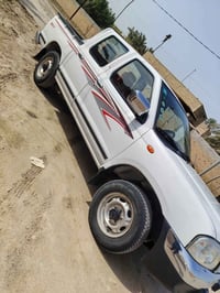 نيسان للبيع موديل 2016مكفوله جاهزه  07842308870