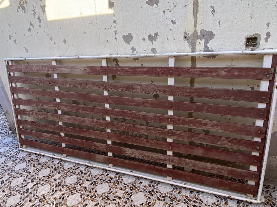 السلام عليكم سوبايه نيسان عاليه السعر 170 وبيها مجال سوبايه ستاركس السعر ب 140 وبيها مجال 
الاتصال ***********
