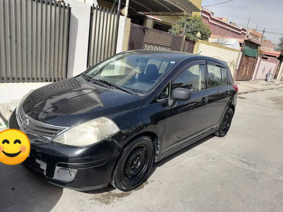 فيرسا موديل ٢٠١٠ ضرر قطعتين تبديل بونيد باب  بدون دواخل سنوي ماصقطه له حد شهر ١١ رقم أربيل جديد كير محرك شرط محر ك ٢٠ مرغوب كله شغال سعر ٧٥ بي مجال مكاني كركوك *********** كركوك, العراق
