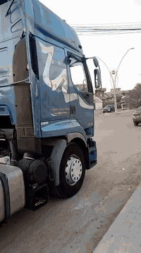 اتريله  رينو للبيع موديل  2005 فول موصفات رتايدر تبريد تخم تايرات جديد اتصال على رقم *********** عنوان بابل مسيب
