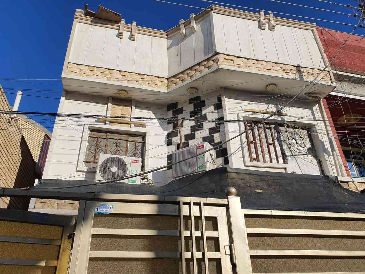 السلام عليكم بيت 75متر ثلاث طوابق كامل المكان الشعله ام نجم يم ملعب توري السعر 145وبي مجال بصيط للاستفسار ***********
