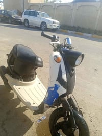 دراجه مصريه للبيع دراجه نكره هندر سعر 100 وبيه مجال 07853787160