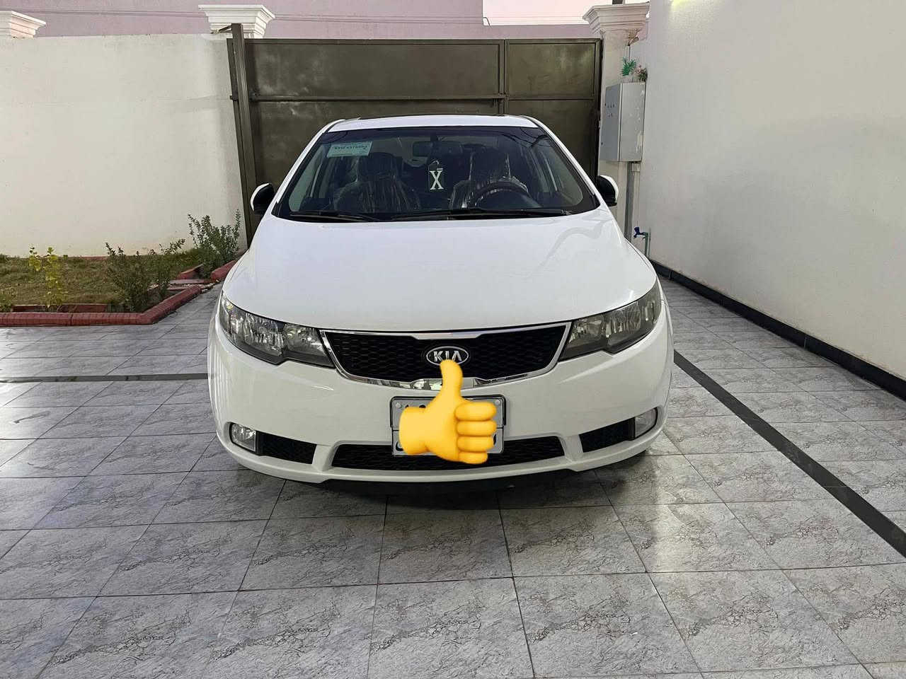 سلام عليكم ورحمة الله وبركاته سيراتو موديل11 النجف السعر 90او بي مجال  حي العسكري شارع السبيس ***********  السونار موجود تخم تاير جديد حداديه زينه الشريط مال الهورن عاطل خاف تجي ودك هورن 😂😂
