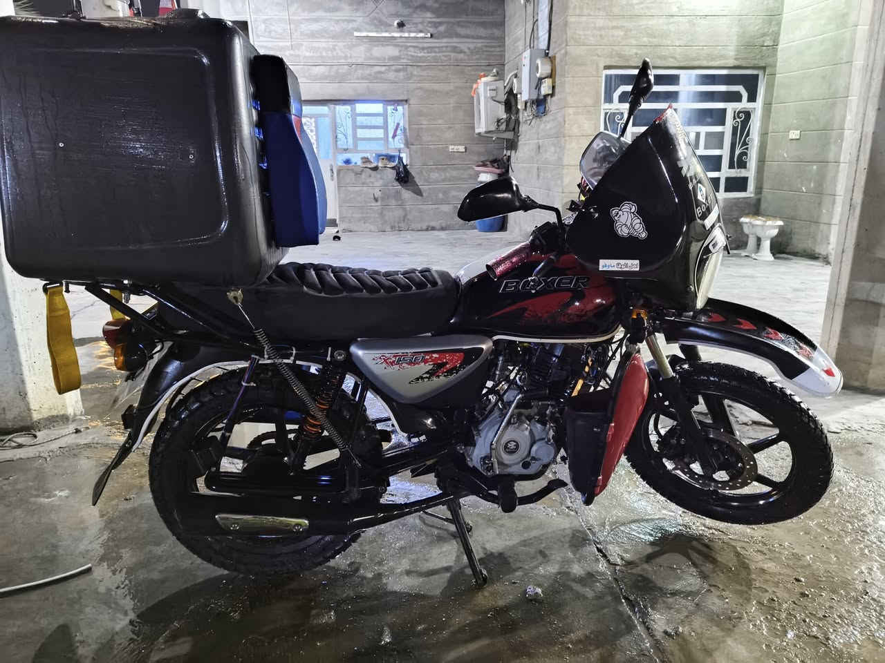 السلام عليكم
دراجه بوكسر موديل 22 مرقمة تحويل ثاني يوم 

لوحات كامله بس بعدني مارايح جايبهن المهم بس تحول يشدولك الأرقام الدراجه مكفوله ماتذب عليهاا شي مرتبه وجاهزة للشغل تايرات كهربائيات لايت زنون HD فول 🌪 

السـعـر مليونين وبيهاا مجال 🤝

العنوان بغداد أبي غريب

رقم الهاتف ***********

***********
