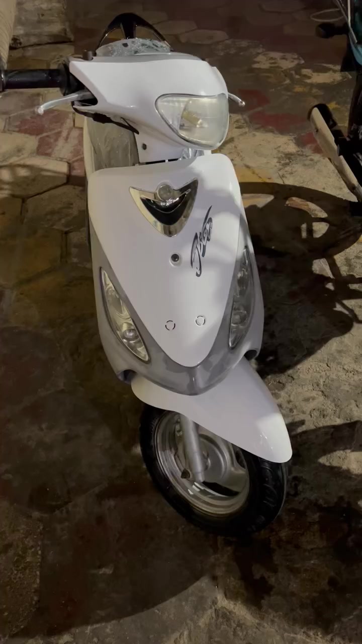 ‏سلام عليكم دراجة للبيع ماكس منغولي
‏تعجل سعر 650￼ بيها مجال قليل 
*********** ￼
