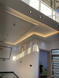 مستعدون لعمل  الجبس بور  السقوف الثانويه  البوسترات الملكيه الصبغ الدا...