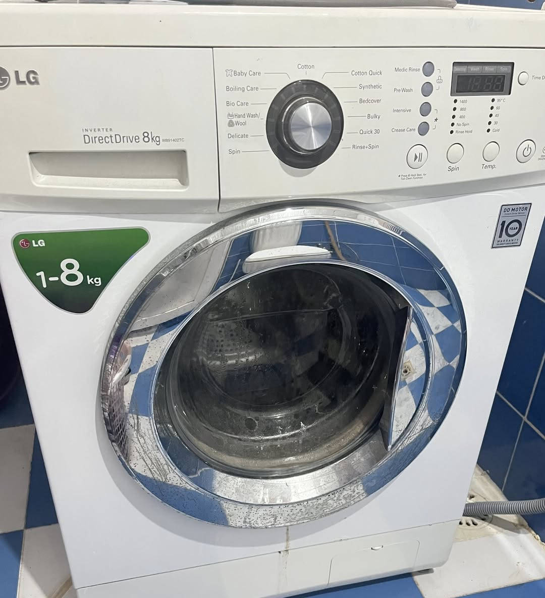 غسالة ملابس LG نظيفة 8 كيلو  فقط تبديل حساس يحتاج  سعر 140 قابل للتفاوض


**إذا كنت صاحب هذا الإعلان وتريد حذفه لأي سبب، رجاءا أرسل رسالة إلى الدعم الفني**