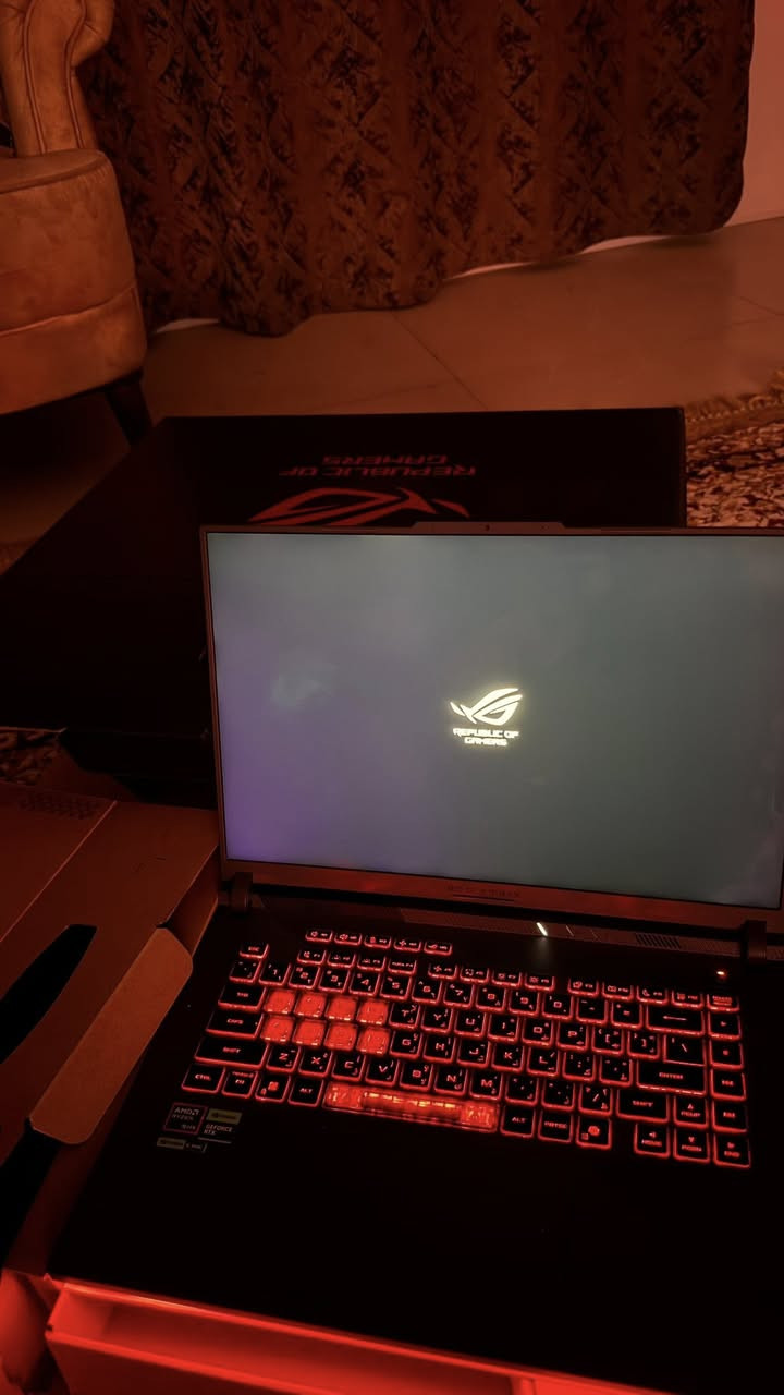 السلام عليكم لابتوب استعمال اقل من شهر ——ASUS ROG Strix G16 , Ryzen 9-9955HX, RAM 32GB, SSD 1TB, NVIDIA RTX 5070 8GB, 16.0 inch 2.5K WQXGA IPS 240Hz, Eclipse Gray
اخذته بمليونين و800 الف 
رايده بمليونين ونص بعده جديد ولوصل مالته موجود 
وهاي لموصفات ميعجبك رجائاً لتعلق ❤️ حلالي واكو ناس تعرف شنو هذا الجهاز


**إذا كنت صاحب هذا الإعلان وتريد حذفه لأي سبب، رجاءا أرسل رسالة إلى الدعم الفني**