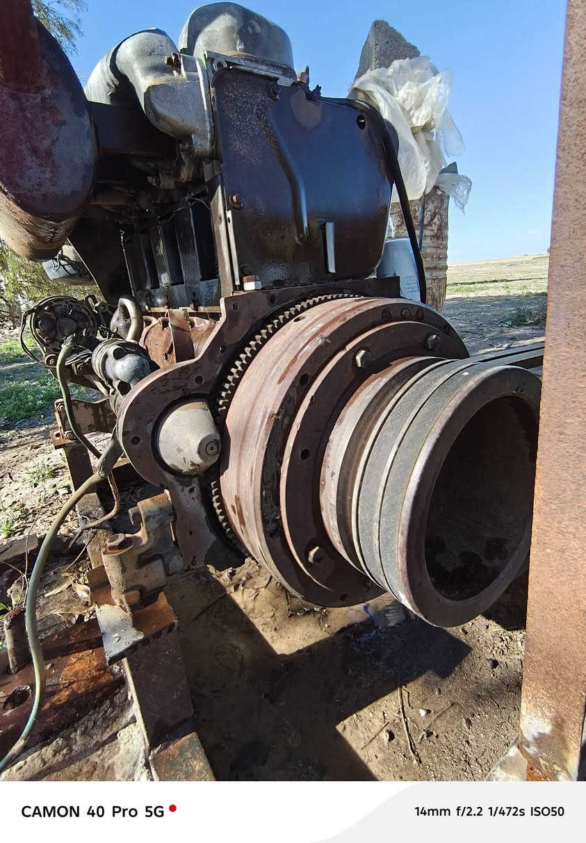 محرك اربعه سلندر حلاوني مولده أم خمسين ***********
