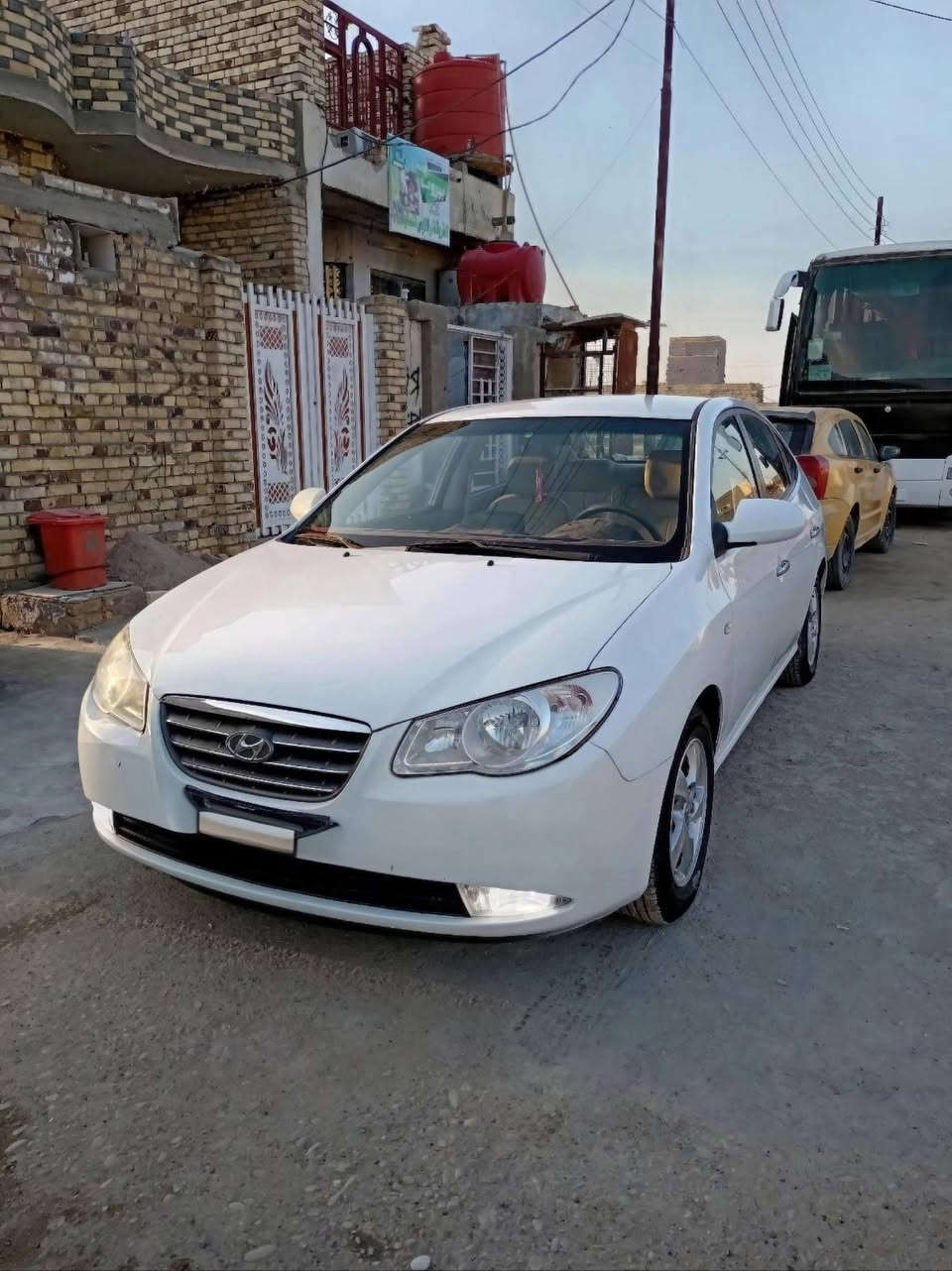 سلام عليكم للبيع او مراوس/النترة افانتي 2011 دكشن عالي السيارة جديدة بمعنا الكلمة مال جناي حدادية تخم تاير جديد تبريد تدفئه كشنات جلد شاشة مكينة كير كلة جديد السيارة مال جناي الله شاهد السيارة متومة أرقام وسنويه /المكان ميسان العمارة/السعر50 وبيهة مجال للطيبين/ الرقم***********/اتصل وبل خدمة
