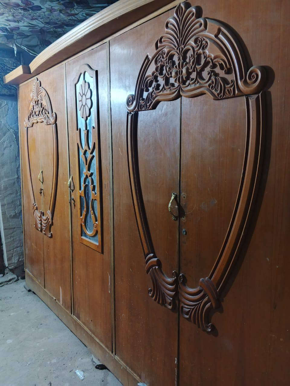 السلام عليكم عندي كنتور للبيع خمس بوب سعر 175وبي مجال ستفسار على هذا رقم وتساب ***********
