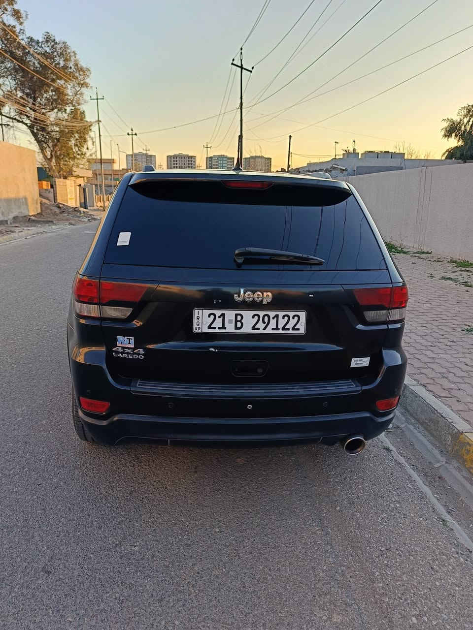 سلام عليكم للبيع Jeepلاريدو موديل 2011 رقم سليمانية صبغ بونيد ونصف جامرلغ صدر امامي خلفي جديد تايرات جديد كير محرك ابشرط سنوية شهر 12تنتهي سنوية بسمي سعر 148او بي مجال مكاني كركوك للاستفسار اتصل على رقم ***********
